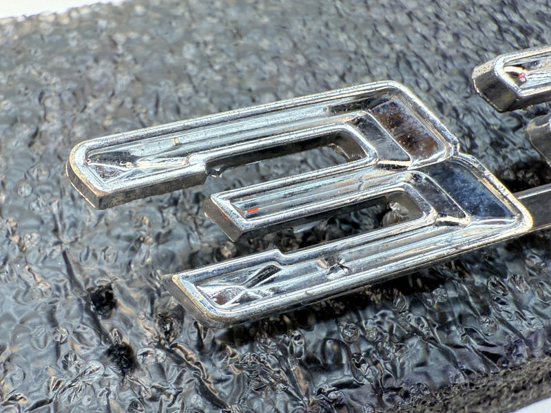 OEM 1967 PONTIAC LEMANS TEMPEST 326 EMBLEM 9787904 GM E5-18