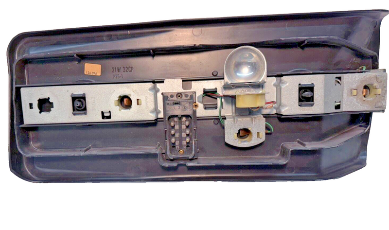OEM 1981 - 1991 Mercedes W126 C126 Rear Right Tail Light Lamp Back Housing C13-4