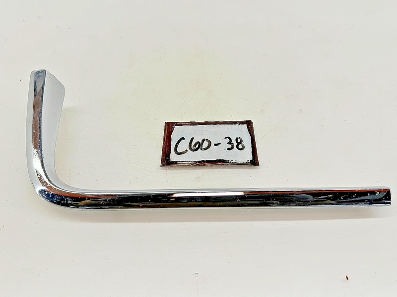 NOS 1970 FORD GALAXIE  XL LTD QUARTER PANEL EXTENSION MOULDING RH D0AZ-6229078-A