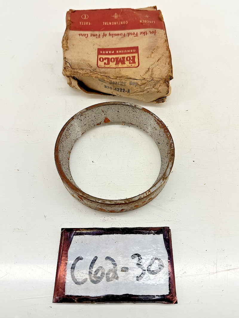 NOS 1953 Ford Truck Differential Bearing Cup B3D-4222-A C62-30