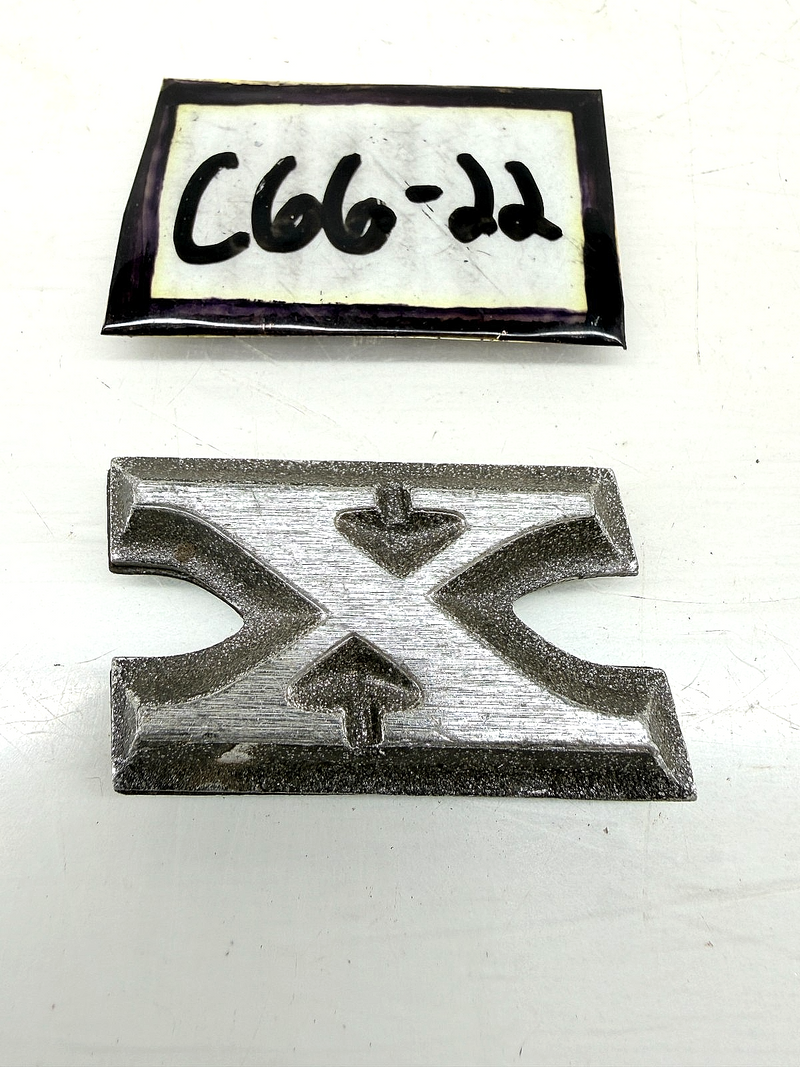 NOS 1970 Ford Galaxie XL Fastback Convertible X Hood Ornament Badge Emblem C66