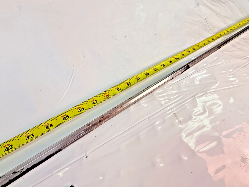 OEM 1960 IMPALA CONVERTIBLE 2 DOOR Quarter PAINT DIVIDER TRIM MOULDING RH S1-58