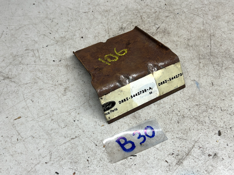 NOS Genuine Ford Mount Bracket D8BZ-5442738-A B30-106