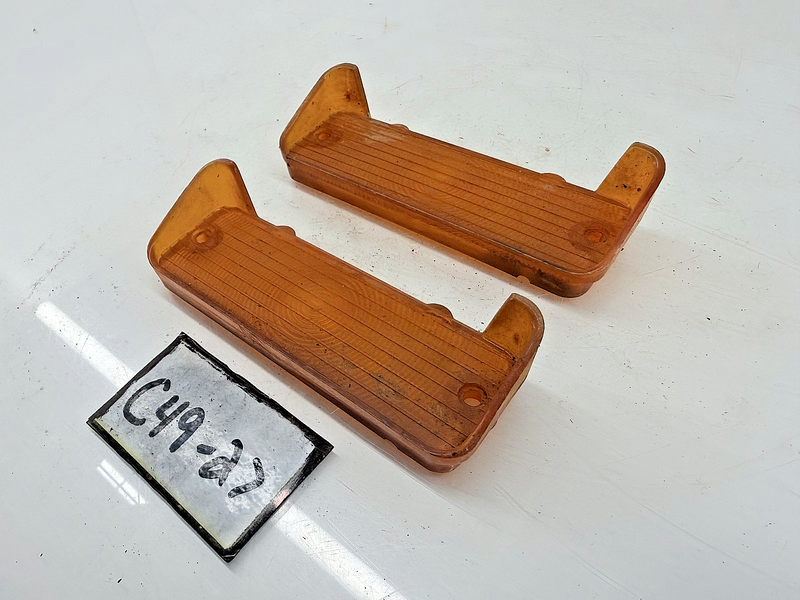 OEM 1966 Chevy CHEVELLE EL CAMINO MALIBU AMBER PARKING TURN SIGNAL LENS C49-27