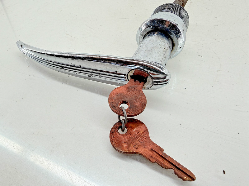 Vintage OEM 1941 1942 Ford Locking Trunk Handle w/ Keys C67-21