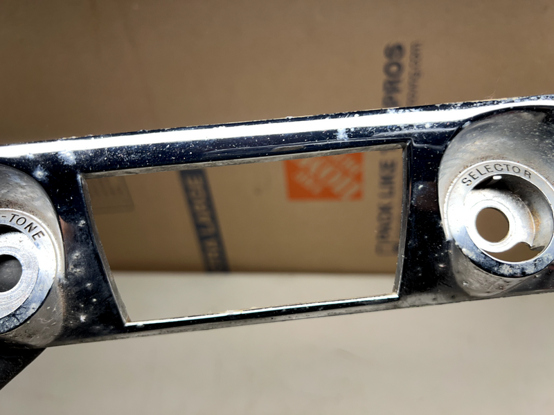 1959 1960 Chevy Impala GM Chrome Radio Face Plate Trim Bezel 3755305 B22-2