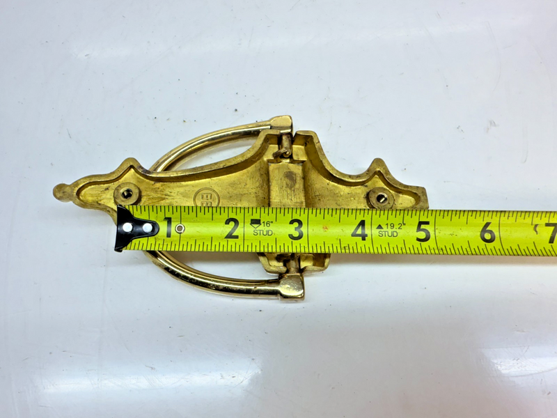 VINTAGE ANTIQUE BRASS TRADITIONAL DOOR KNOCKER 6" B68-18