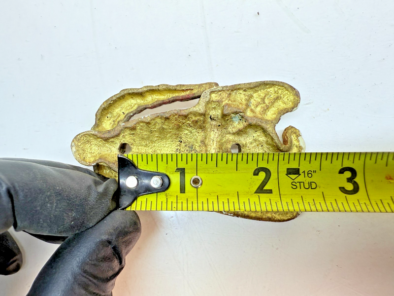 VINTAGE ANTIQUE 1900's BRASS VICTORIAN Eagle SALVAGED DOOR KNOCKER 3" B68-24