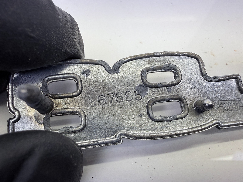 OEM 1973 - 1979 Corvette C3 Hood "L-82" Emblem Badge 367685 E8-79