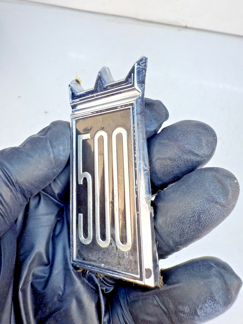 BRKN OEM 1965 Ford Custom 500 Sedan CUSTOM 500 REAR QUARTER PANEL EMBLEM E8-13