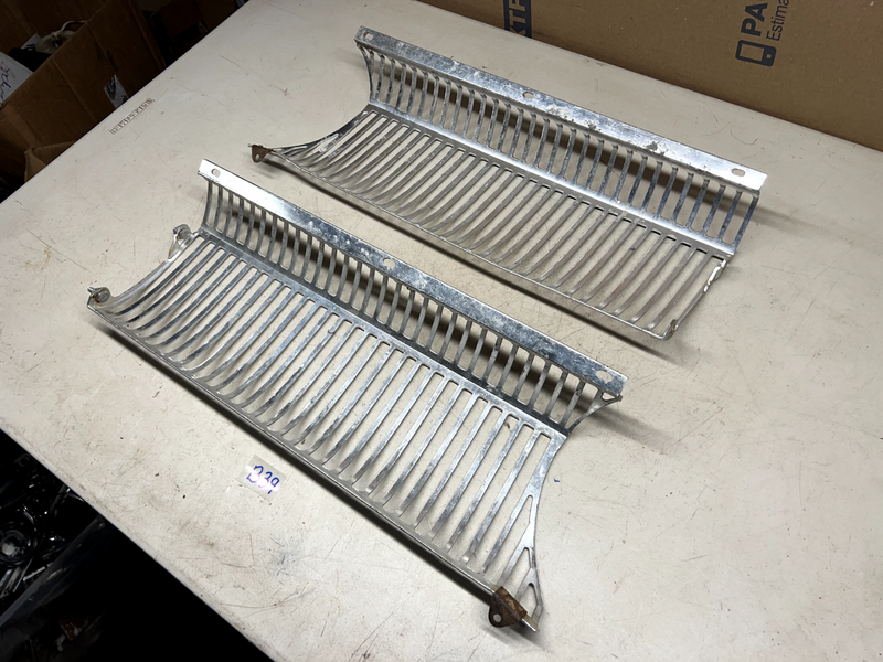 OEM 1962 Oldsmobile Cutlass F85 F-85 Front Grill 2 piece Grille 62 B39