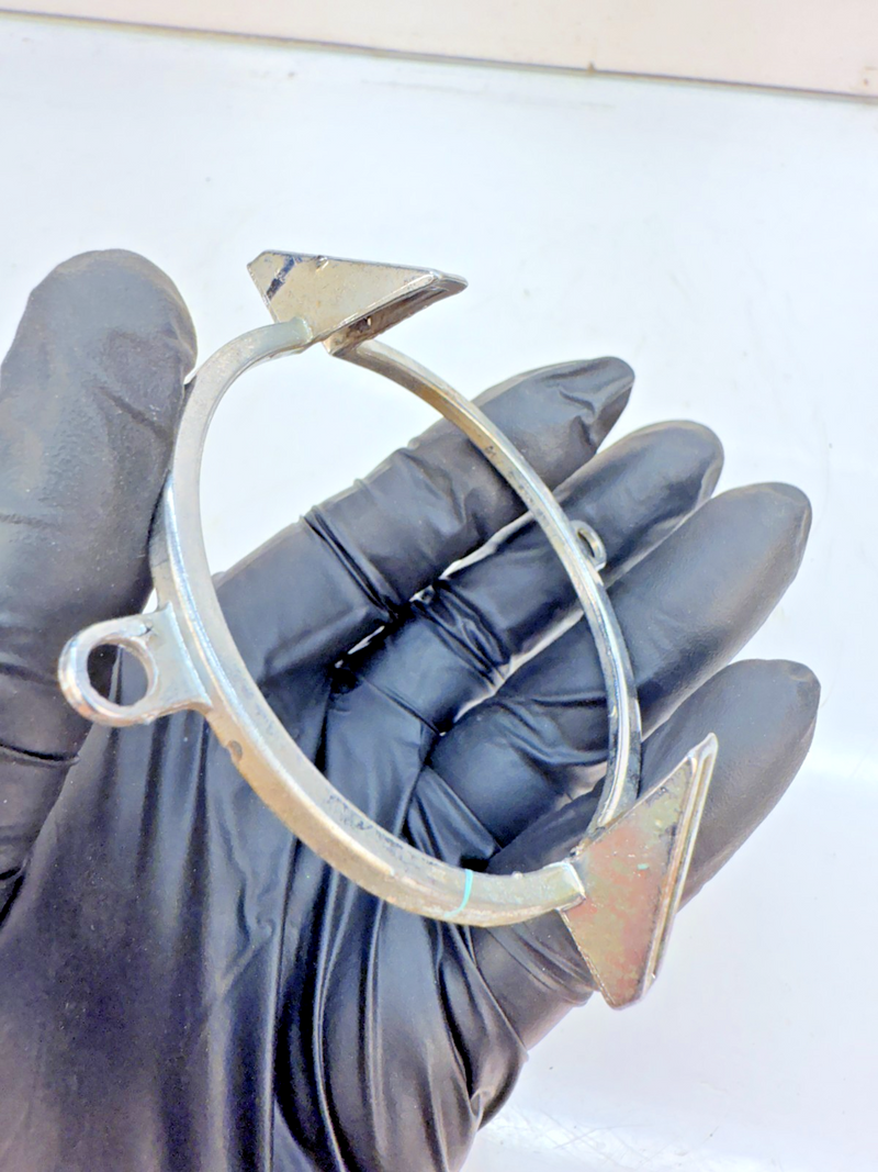 OEM 1962 CHEVY IMPALA TAIL LIGHT LENS CHROME TRIM RING BEZEL E6-39