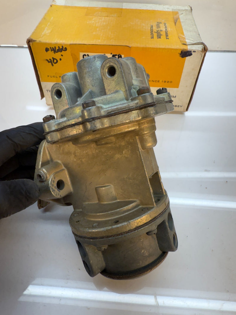 NOS Chevrolet Truck / 1958-1962 Mechanical Fuel Pump 4666 58 59 60 61 62 C18-13