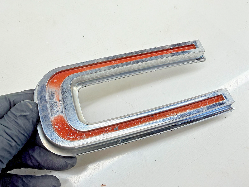 Vintage 1967 - 1978 GMC TRUCK & VAN Hood Grill Emblems C67-26