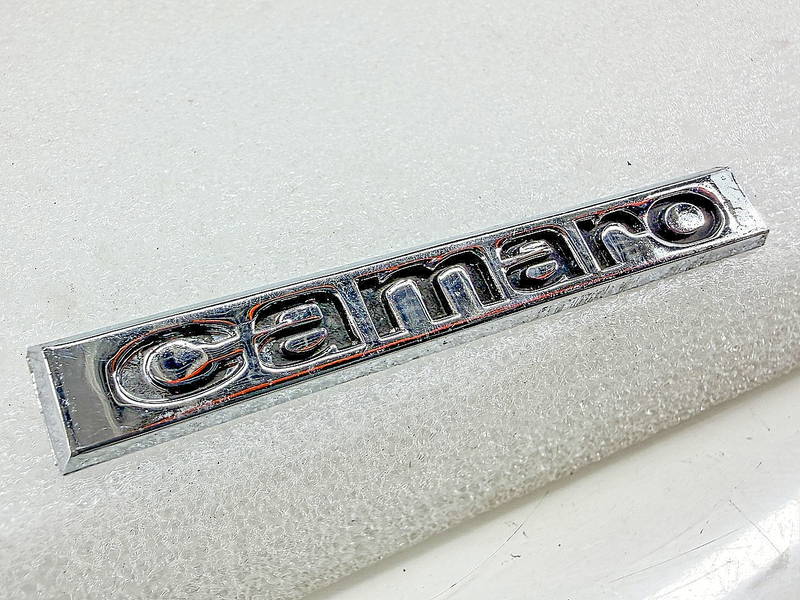 OEM 1967 1968 1969 CHEVY CAMARO HEADER PANEL EMBLEM GM 3909137 E10-48