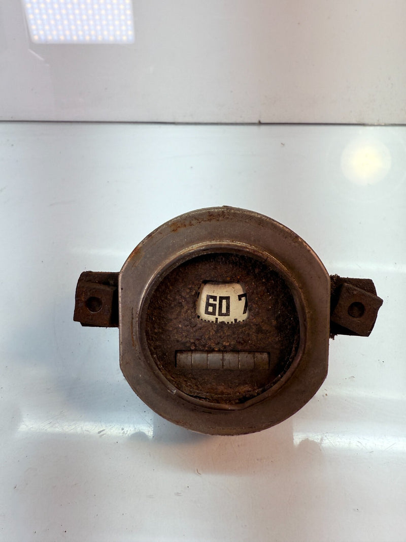 1930 1931 Model A Ford Stewart Warner Round Speedometer Speedo Oval 30 31 C24-46