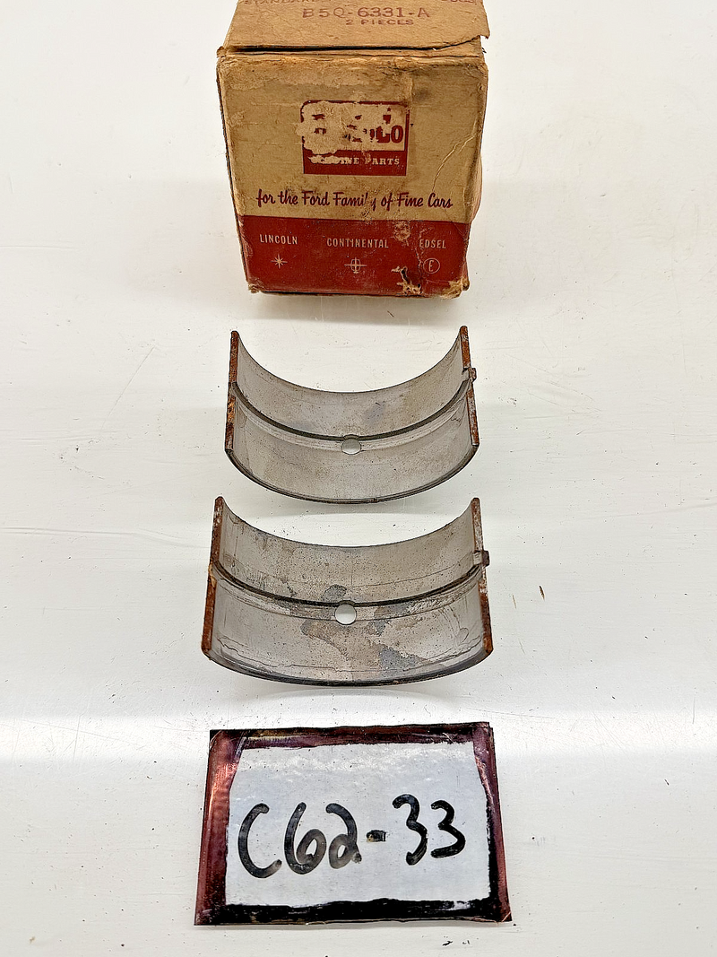 NOS 1955 Ford Crankshaft Rear Main Bearing B5Q-6331-A C62-33
