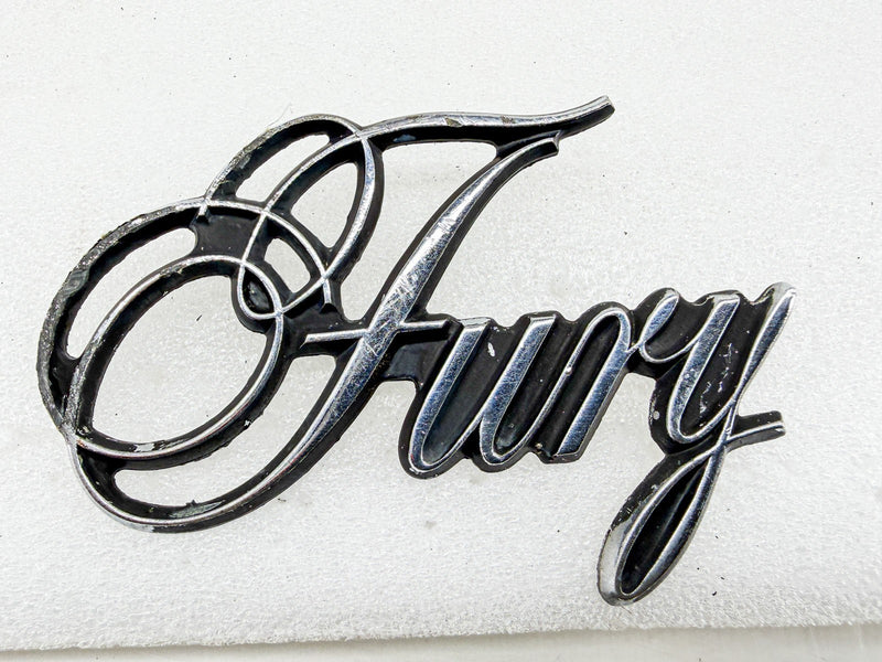 OEM 1975 - 1978 PLYMOUTH FURY SCRIPT EMBLEM MOPAR 3811524 E10-80