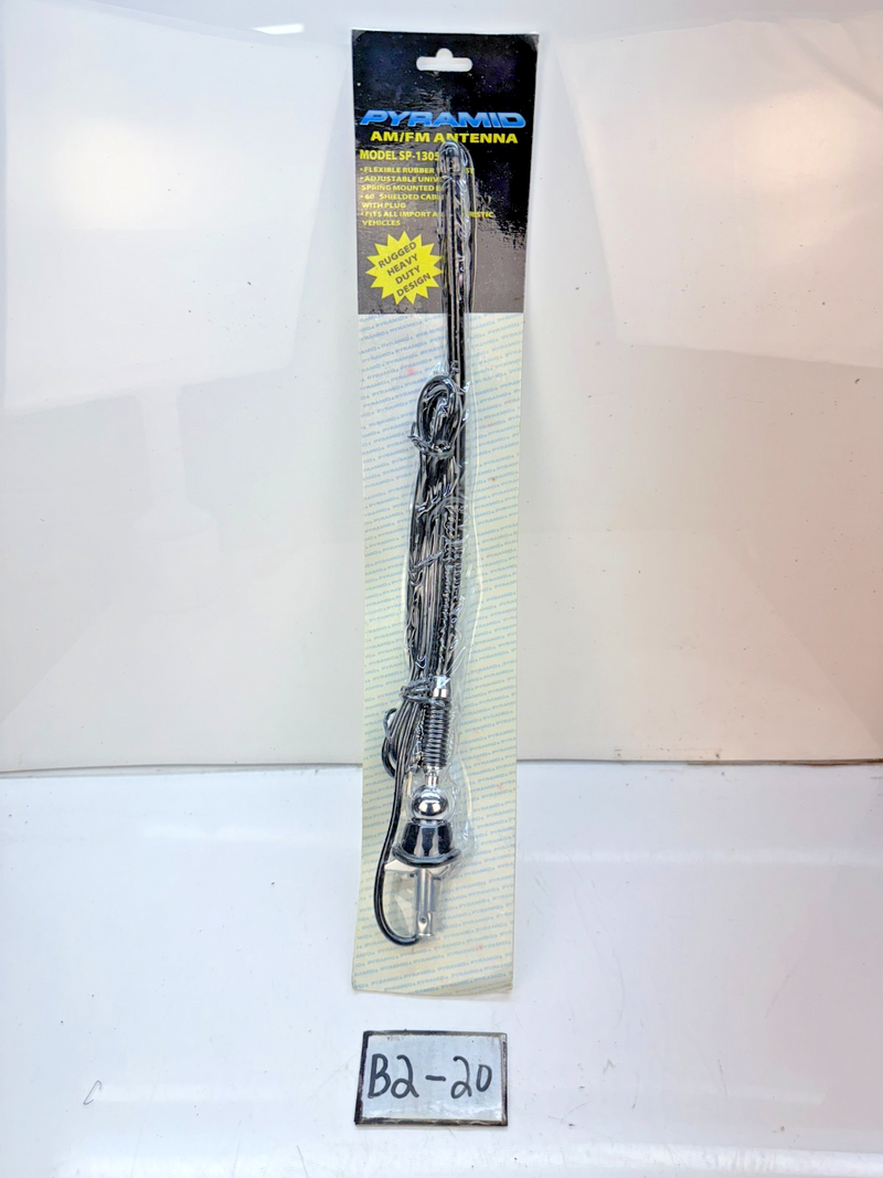 NOS PYRAMID SP- 1305 RUGGED HEAVY DUTY RUBBER AM/FM ANTENNA B2-20
