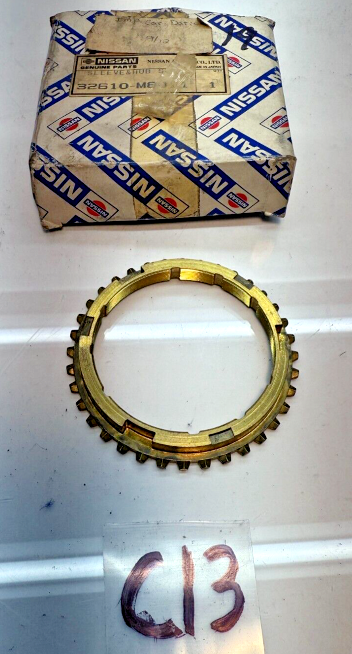 NOS Nissan 32610-M8011 Sleeve & Hub Set-Coupling 1988 - 1993 32610M80 C13-19