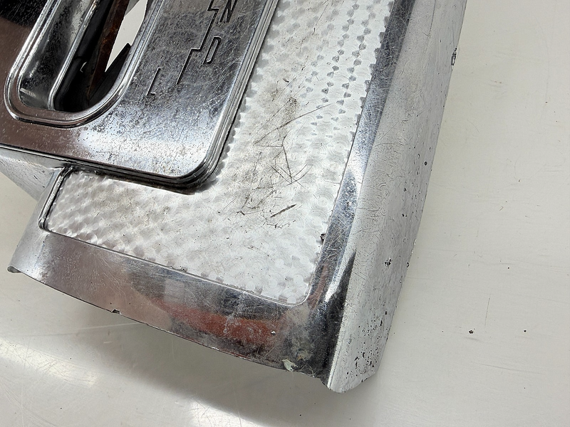 Vintage 1963 Chevy Impala SS Automatic Center SHIFTER Console Chrome 3827422 C36