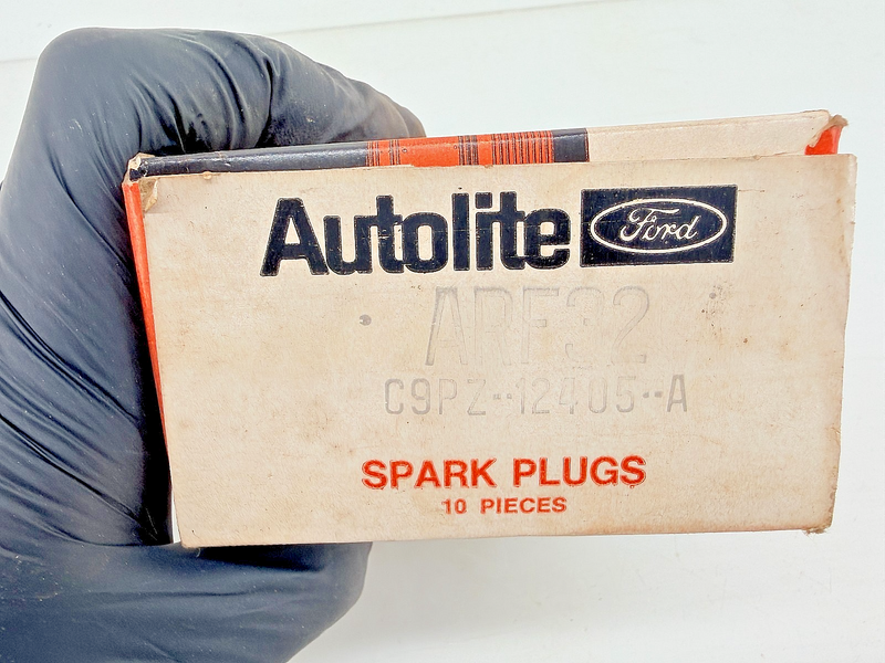 (6) NOS 1969 - 1973 Ford Mustang Mercury Cougar Spark Plugs C9PZ-12405-A C74-31