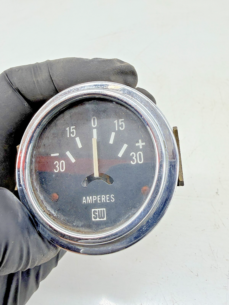Vintage 1950s - 1960s Hot Rod Stewart Warner Ammeter 30 Amp Gauge 424784 C39-57