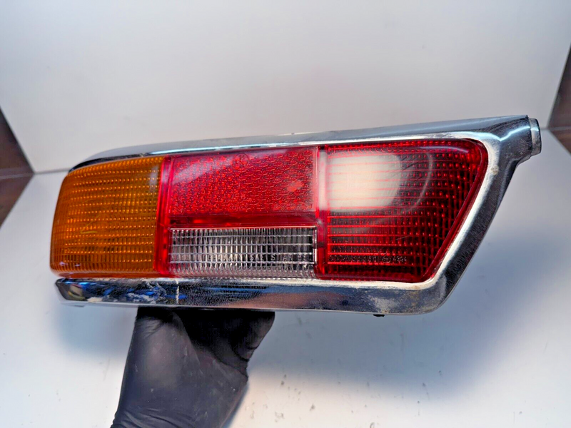 Genuine Mercedes W113 Pagoda 1968-71 Left Tail Light Complete 68 69 70 71 C8-21