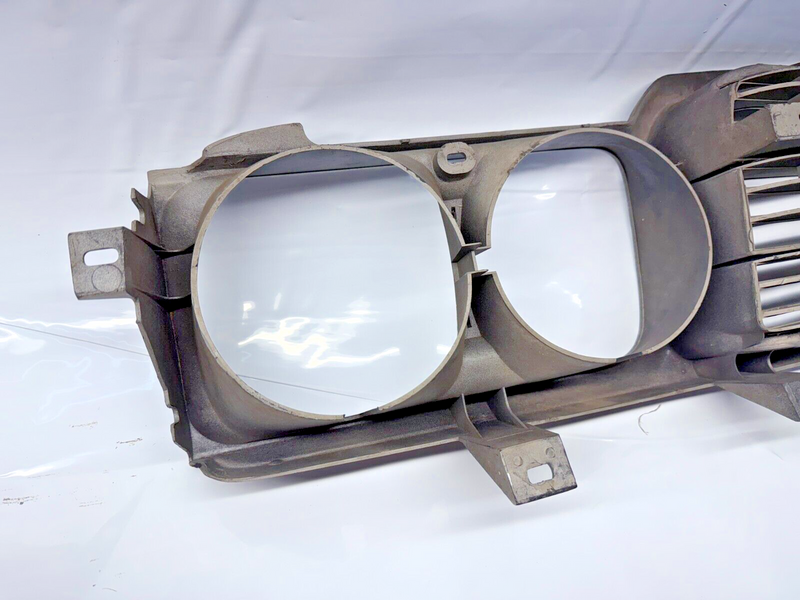 OEM 1974 - 1976 Datsun 610 Grill 74 75 76 1974 1975 1976 U5B-9