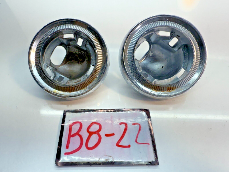 OEM 1961-1967 Chevy Camaro Impala Roof Dome Courtesy Lamp Bezel Socket B8-22