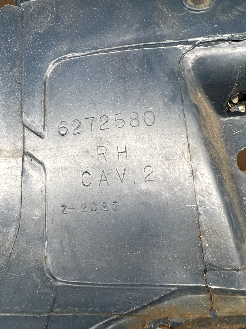 73-80 CHEVROLET GMC K5 C10 K10 K30 RH LH KICK PANEL TRIM FRESH AIR VENT BLUE B17