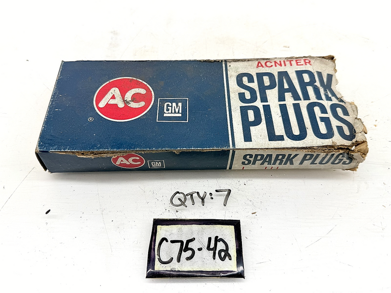 (7) NOS 1968 - 1974 Chevy 307 350 396 AC R46N ACniter Spark Plugs C75-42