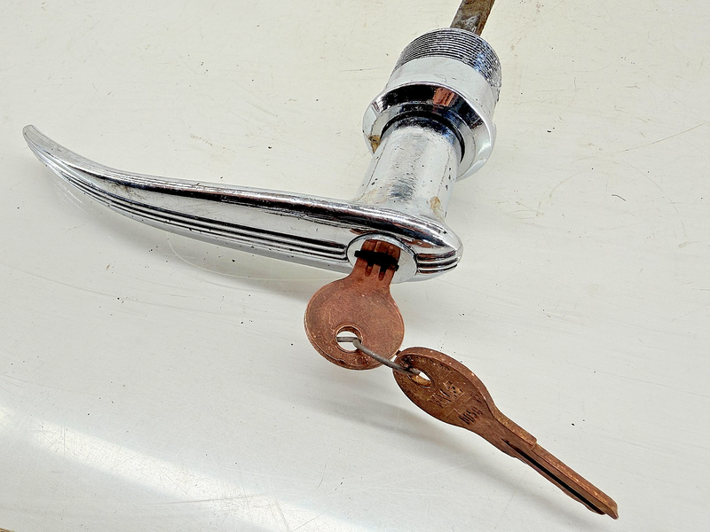 Vintage OEM 1941 1942 Ford Locking Trunk Handle w/ Keys C67-20