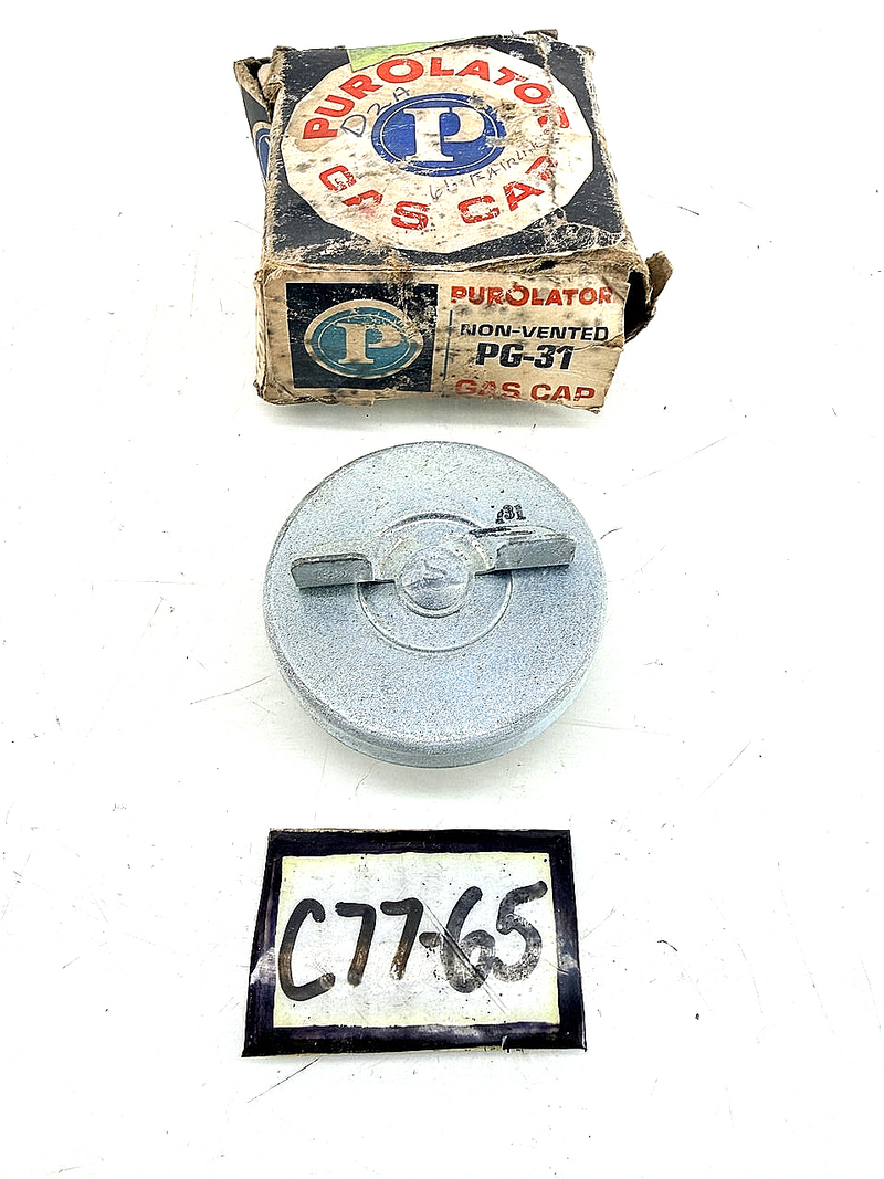 NOS 1953 - 1970 Ford Edsel Lincoln Massey Gas Fuel Petrol Cap PG-31 C77-65