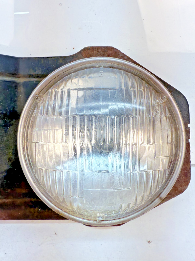 1968 FORD Torino Fairlane LH HEADLIGHT MOUNTING PANEL HEAD LIGHTS B76-39