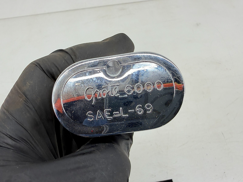 OEM GROTE LICENSE PLATE LIGHT 6000 SAE-L-69 6000 C39-70