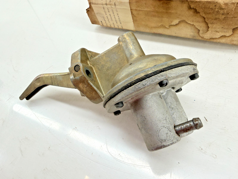 NOS 1962 - 1964 Ford Fairline Mercury Meteor Fuel Pump 4194 AX F-119