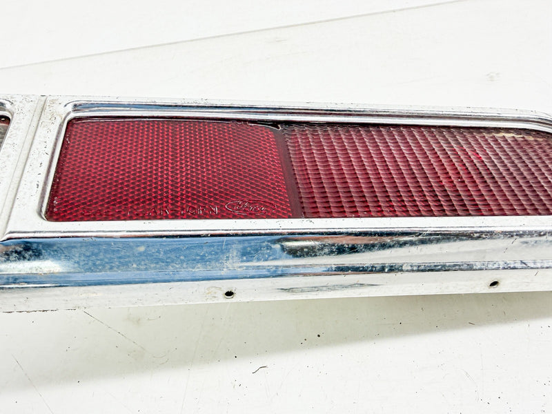 OEM 1970 - 1977 Ford Maverick Tail Light Taillight RH C39-80
