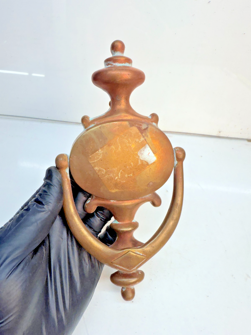VINTAGE ANTIQUE BRASS TRADITIONAL DOOR KNOCKER 9" B68-15