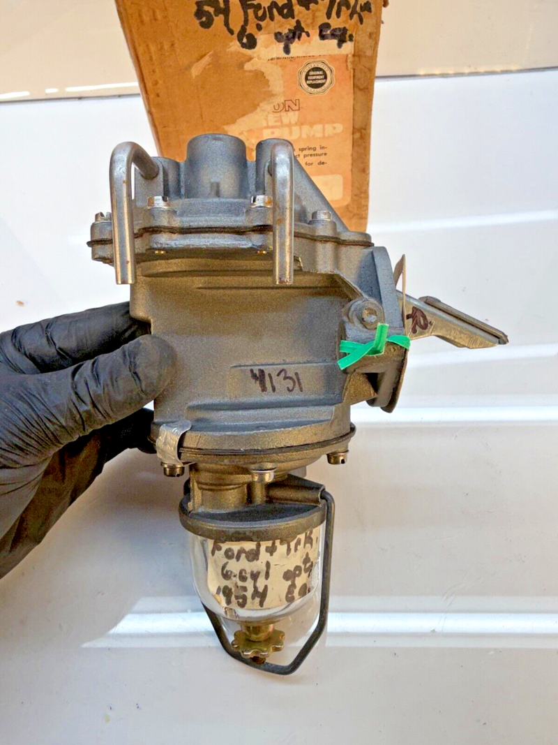 NOS AC 1954 Ford 6 Cylinder CAR & TRUCK Combination Fuel Vacuum Pump 4131 C18-9