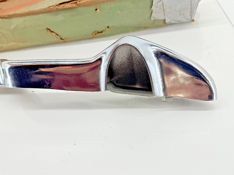Original NOS Chevrolet Accessory 1951 1952 Chevy REAR BUMPER TRUNK GUARD U3B-65