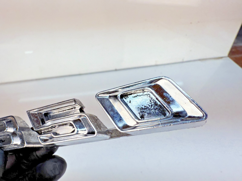 1969 - 1972 Pontiac Lemans 350 Rocker Panel Emblem 9791370 LH B32-283