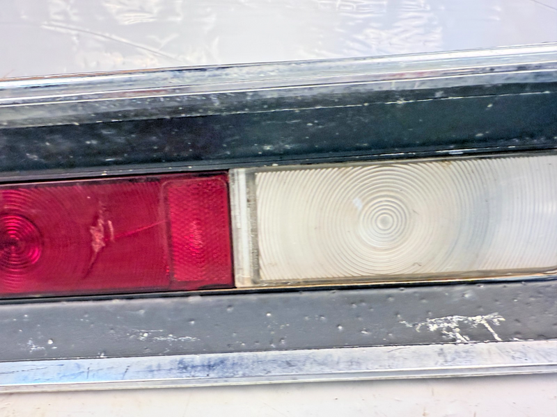 OEM 1967 1968 CHEVY CAMARO LEFT DRIVER SIDE TAIL LIGHT 5959299 LH B20-4