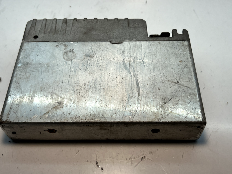 OEM ORIGINAL ABS CONTROL MODULE SAAB 9000 1988 1989 4001756 C3-11