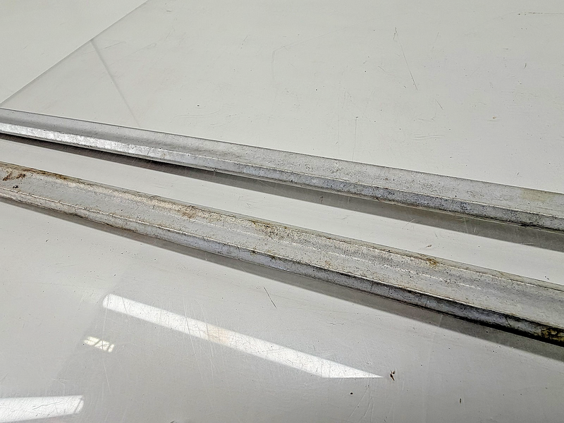 1965 Mercury Comet 202 404 PAIR Front Fender Body Trim Spear Moulding 65 S-120