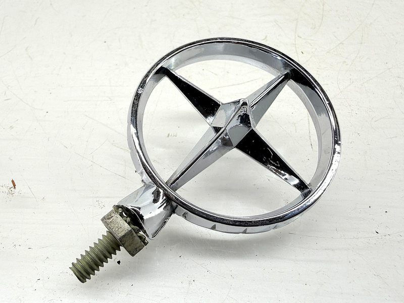 RARE NOS ORIGINAL 1959 MERCURY METEOR MONCALM CHROME FENDER ORNAMENT E9-14