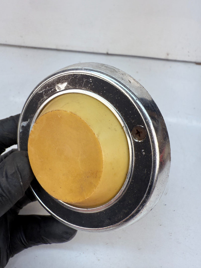 1967 1968 CHRYSLER NEWPORT SPORT FURY SAIL PANEL INTERIOR LIGHT LENSE B76-16