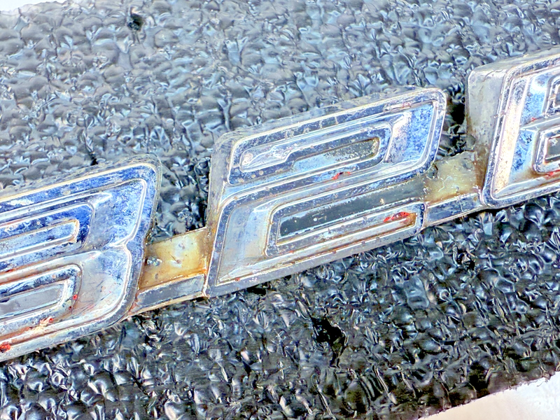 OEM 1967 Pontiac Lemans Firebird Tempest 326 Hood Emblem 9777847 67 B32-358