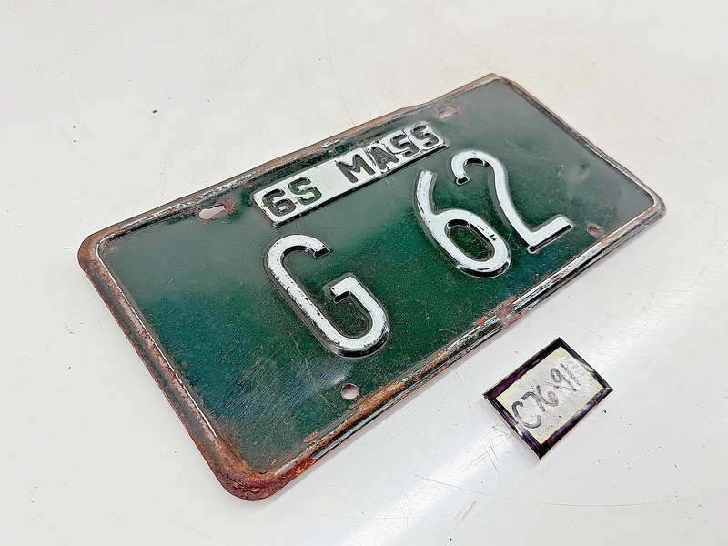 Orig. Paint 1966 G62 Massachusetts License Plate Sign MA G62 C76-91