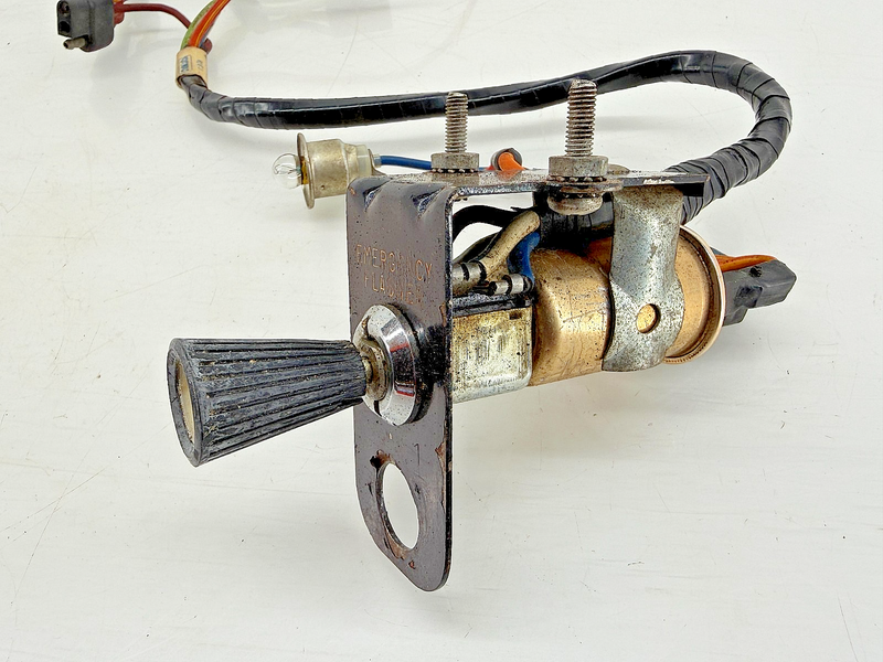 OEM 1963 1964 1965 1966 Ford F100 F250 F350 Emergency Warning Flasher Switch C63